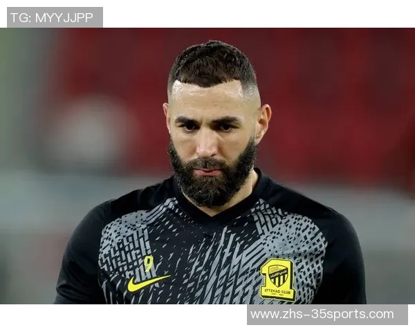 本泽马夺沙特联赛首冠揭秘37岁金球先生的成功秘诀与亚洲足球新局面